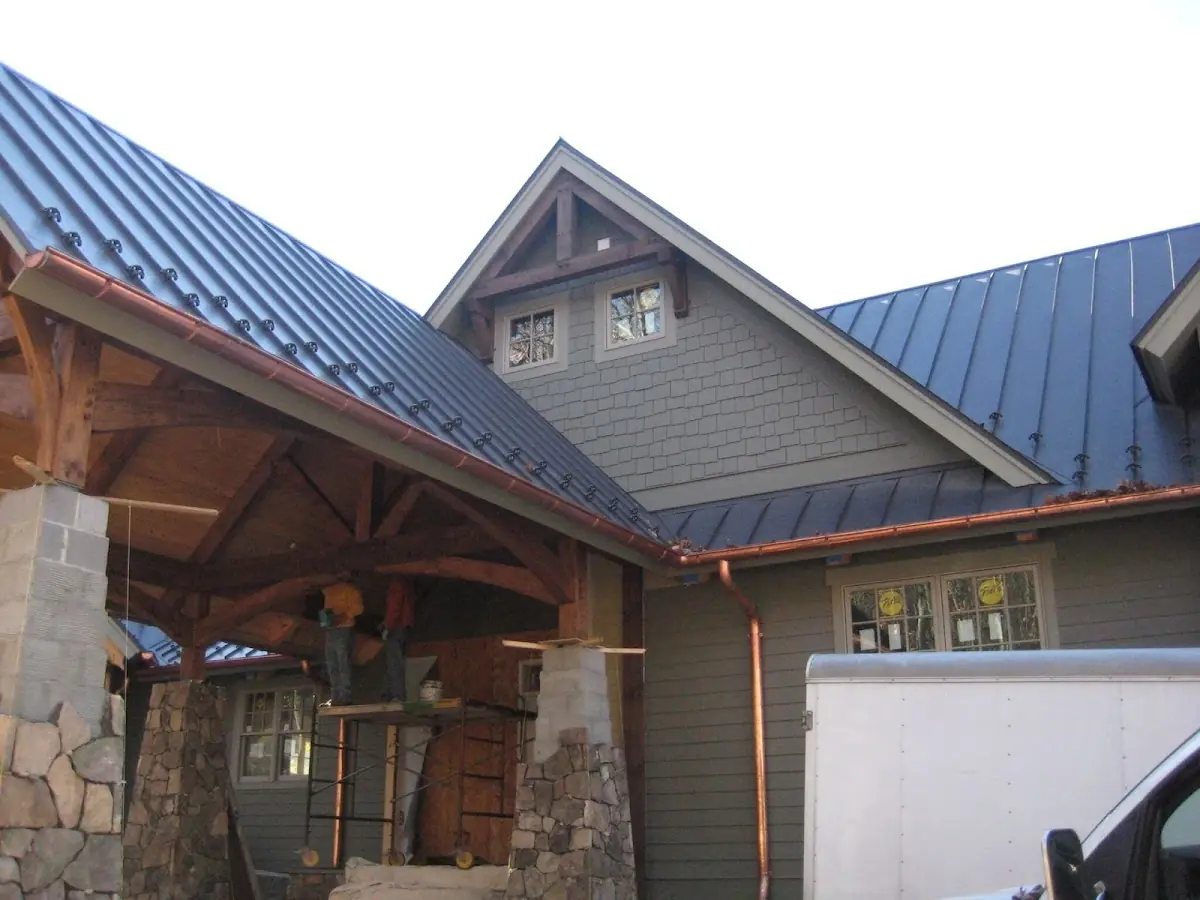 Craftsman Roofing team delivering quality roofing work in Oakwood Lakes